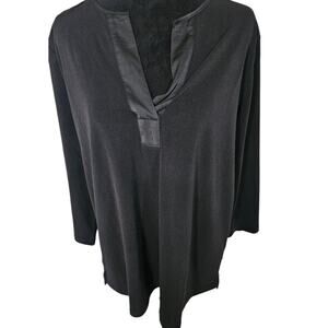 Banana Republic Women V-neck Classic Black Long Sleeve Top Size Large NWT